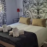 Villa Torrealta, 4000 M2 Cádis