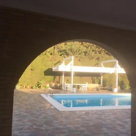 Torrealta, 4000 M2 Villa