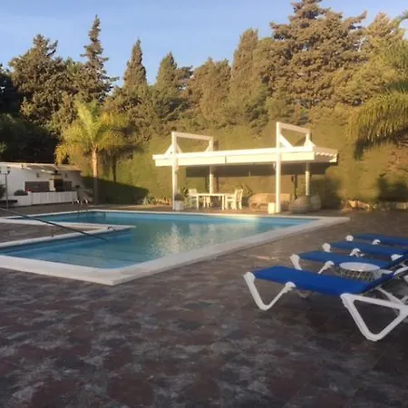 Torrealta, 4000 M2 * Cádiz