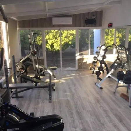 Torrealta, 4000 M2 Villa