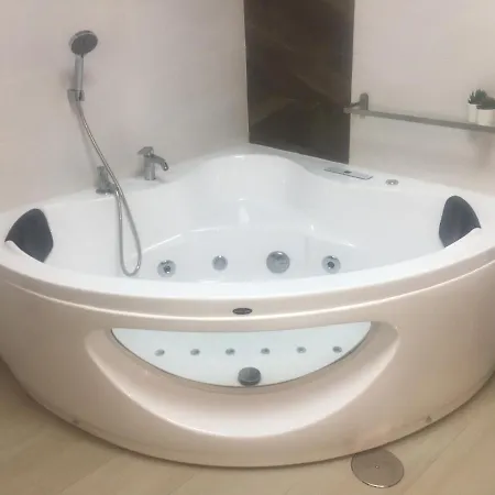 Torrealta, 4000 M2 Villa Cadice