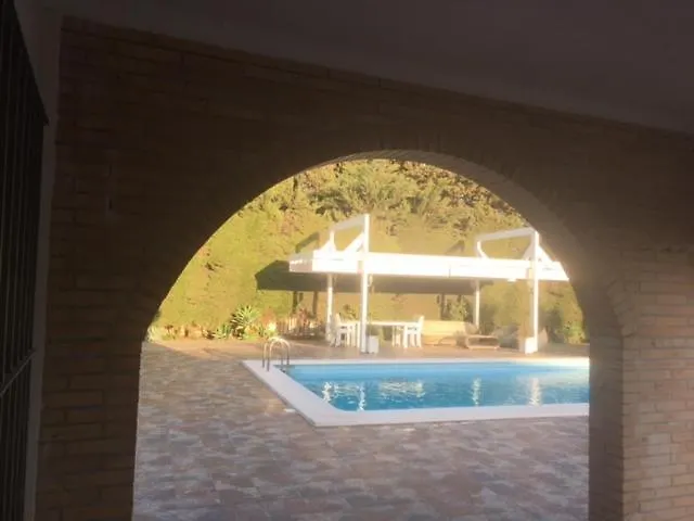 Torrealta, 4000 M2 Βίλα