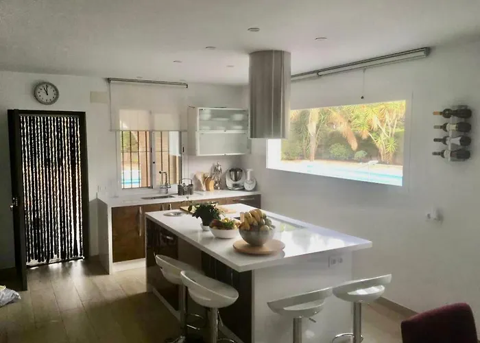 Torrealta, 4000 M2 Cádiz