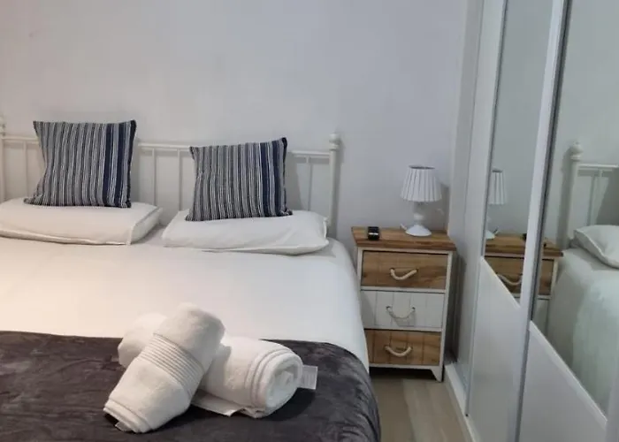 Vila Torrealta, 4000 M2 *